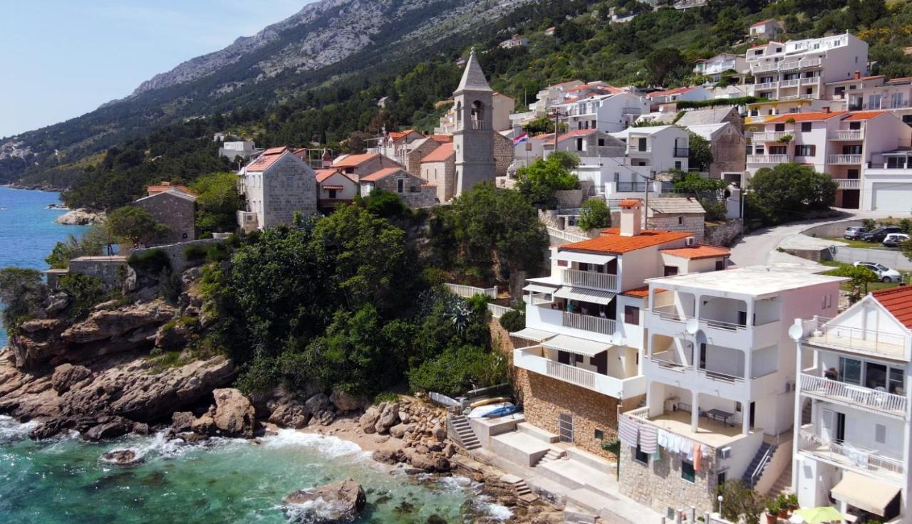 Apartments By The Sea Pisak, Omis - 1018 Exterior photo